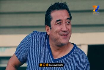 خداداد عزیزی: اسکوچیچ می‌ماند و با قدرت ادامه می‌دهد