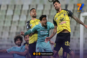 پیکان صفر – سپاهان صفر؛ توقف محرم و سپاهان به نفع استقلال!