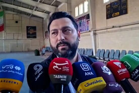 کامیانی: آسیب های زیادی با برخورد ترکش به این سالن وارد شده است