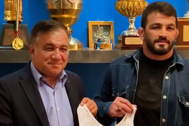 قرارداد رسمی حسن یزدانی با باشگاه استقلال جویبار امضا شد