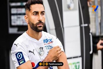تمرینات سخت سامان قدوس ستاره تیم ملی در حیاط خانه اش